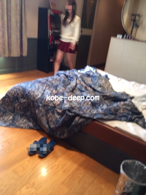 �f���w��